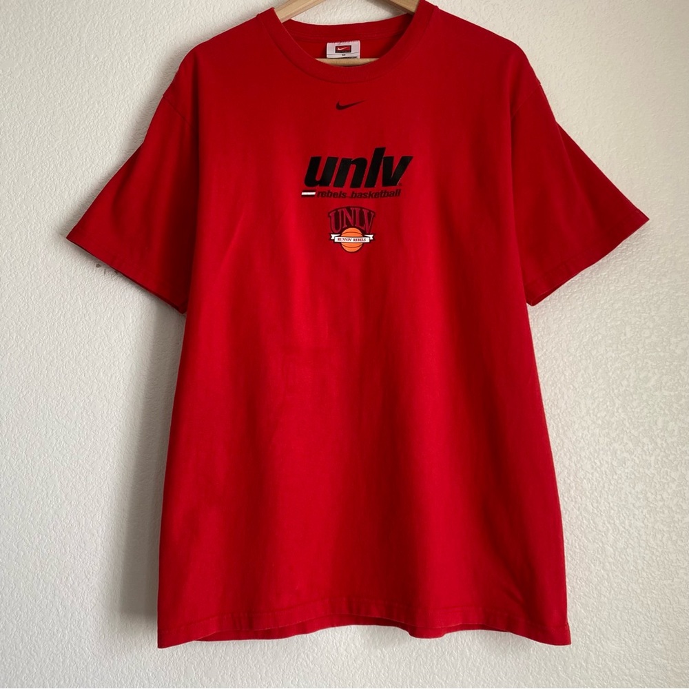 Vintage Team Nike Unlv Rebels Basketball Puff Print Runnin' Rebels Center Swoosh